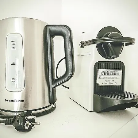 アパート & Vento Mare (adults Only) パラーウ