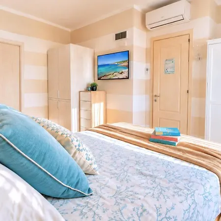 Appartamento Apartments&Suites Vento Mare *